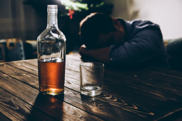 Read more about the article Is a Binge Drinker The Same as an Alcoholic?