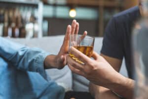 What Are the Effects of Living With an Alcoholic Spouse?